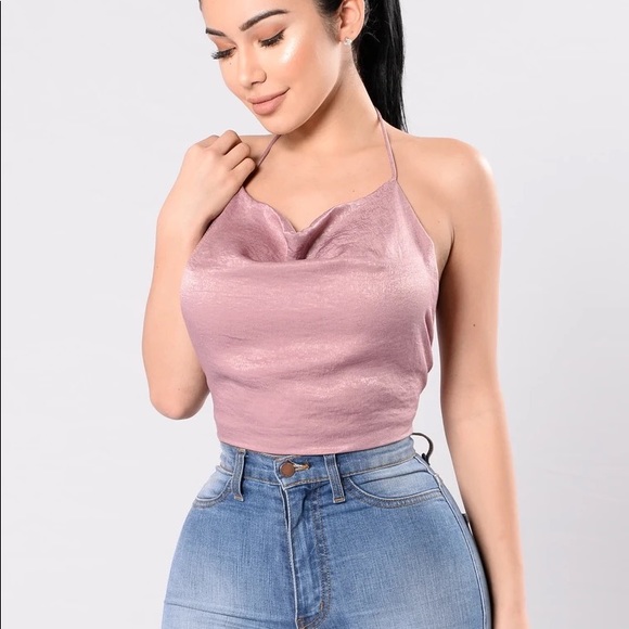 💕😍❤️MAKE AN OFFER! MUAVE OPEN BACK SATIN TOP😍💕 - Picture 3 of 4